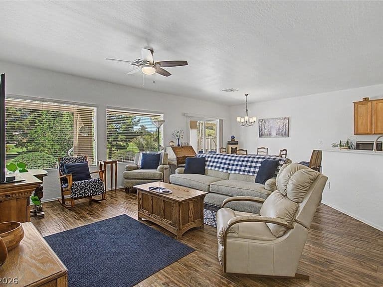 7681 Songster St photo 4
