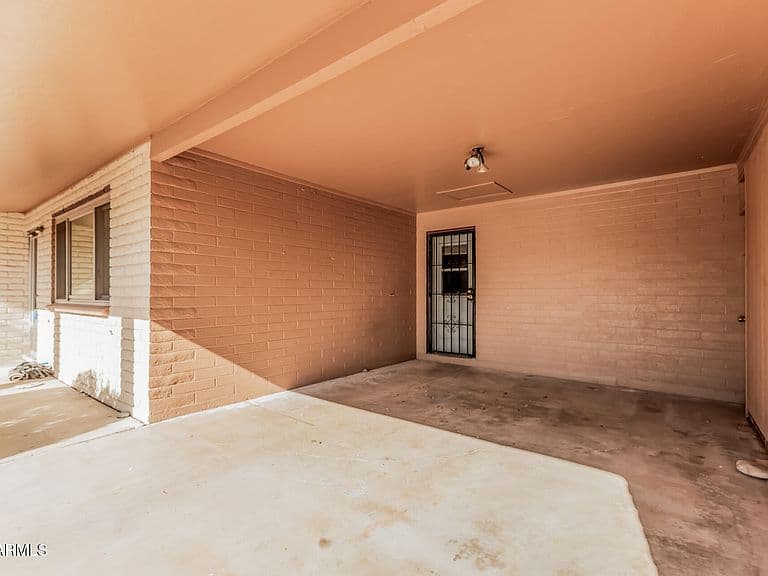 1161 S OCOTILLO Drive photo 4