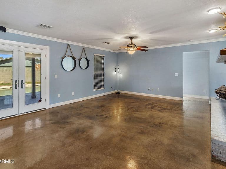 852 W CARIBBEAN Lane photo 5