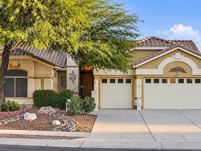 1565 W Periwinkle Pl photo 1