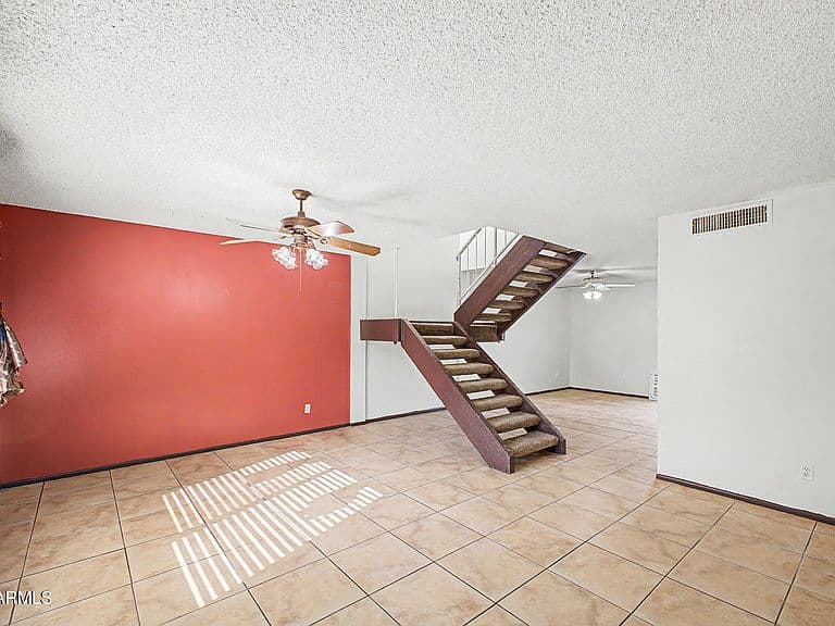 3330 S ELM Street photo 4