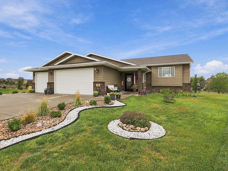 150 Sophia Lynnae Ct photo 1