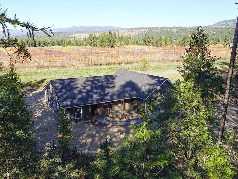 2186 Homestead Loop photo 4