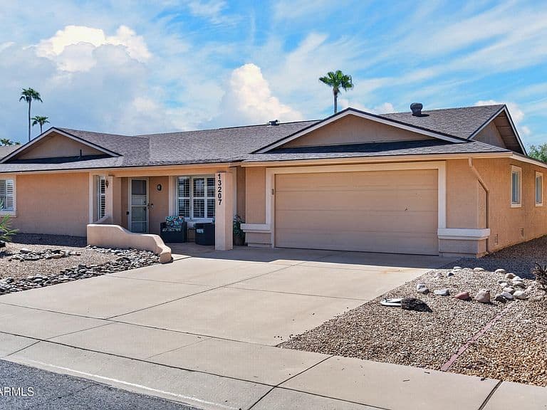 13207 W GAUCHO Drive photo 2