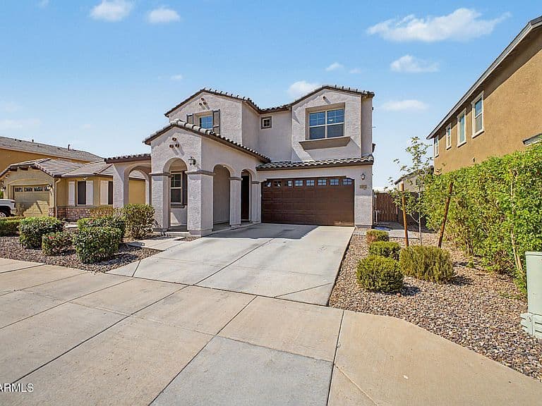 2322 E PALMDALE Lane photo 5