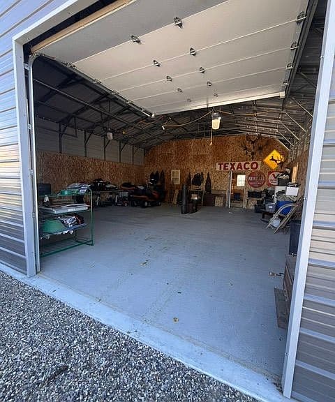 4803 Challis Creek Rd photo 5