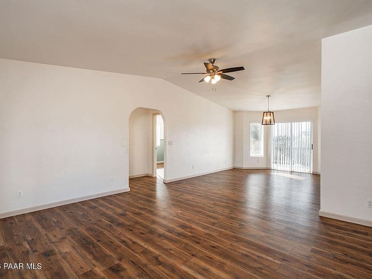 9277 E Spouse Dr photo 2