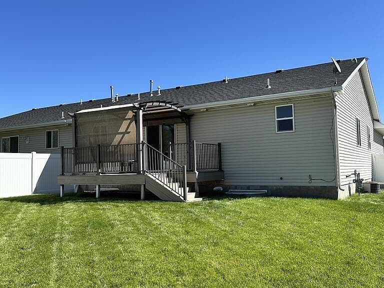 1028 S Ashland Dr photo 3