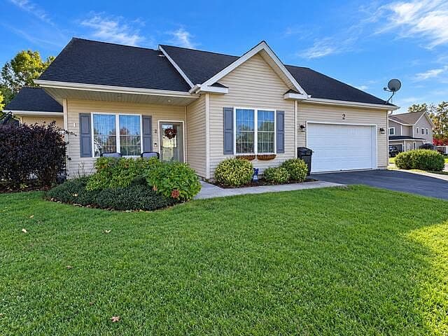 2 Aiken Ct photo 1