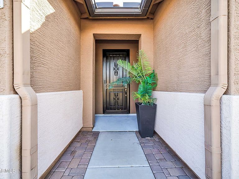 3713 W ABRAMS Drive photo 5