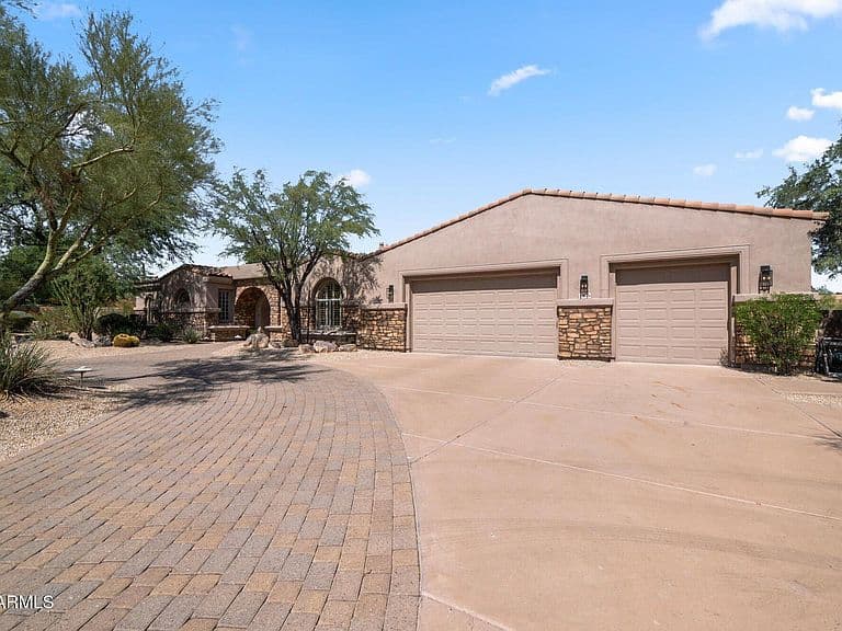 22573 N 79TH Place photo 3