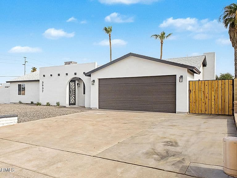 3937 E ANDORRA Drive photo 3