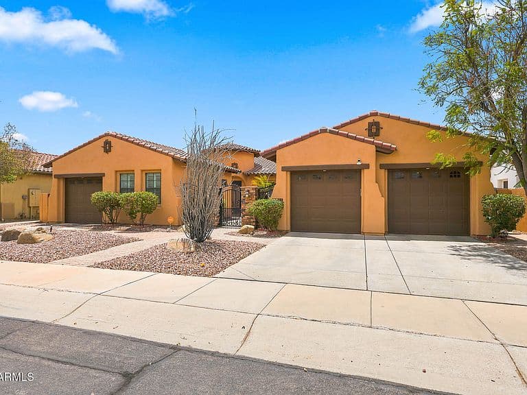 14545 W SHERIDAN Street photo 3