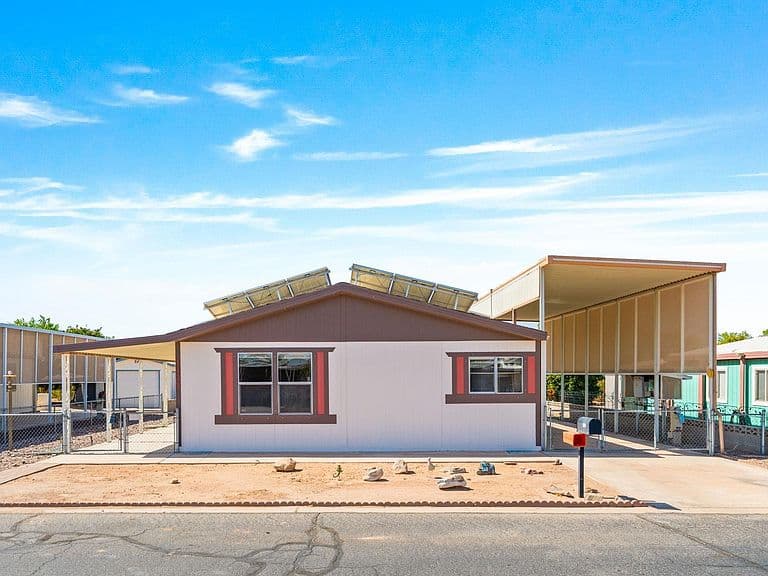 1433 W Mia Ln photo 3