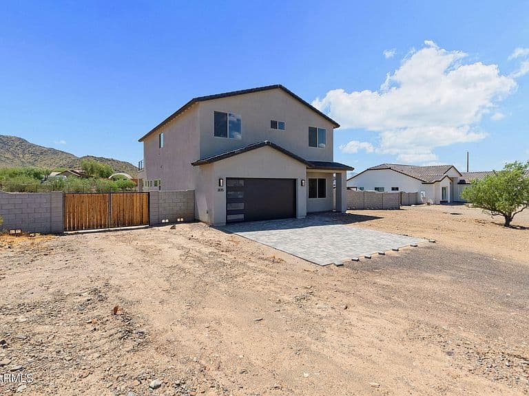 3835 W FOX Road photo 2