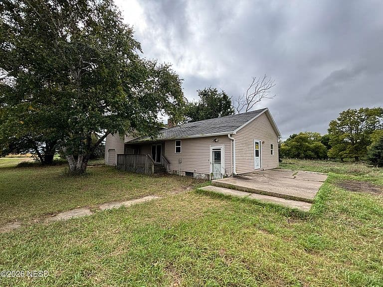 42810 182nd St photo 3