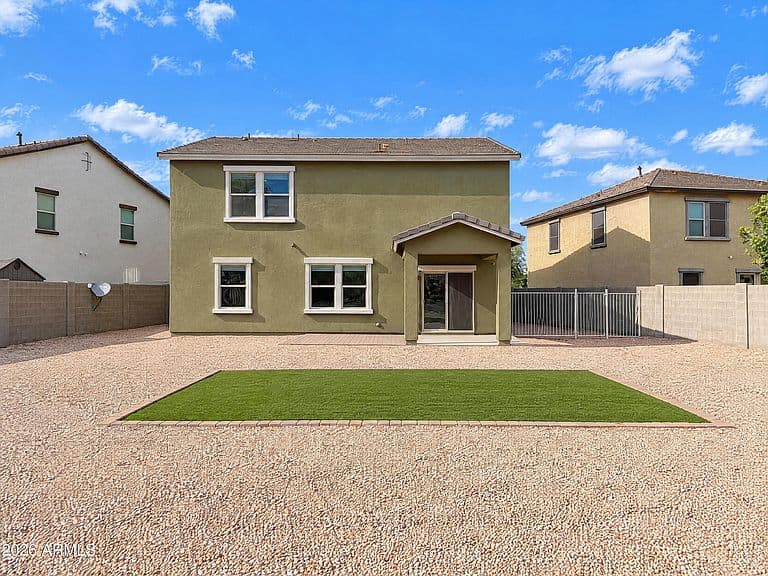 37335 W CANNATARO Lane photo 3