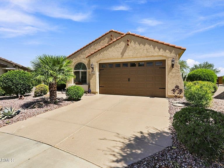20797 N 262ND Drive photo 5