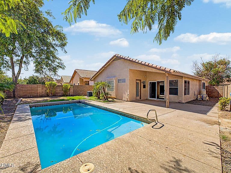 12629 W EDGEMONT Avenue photo 4