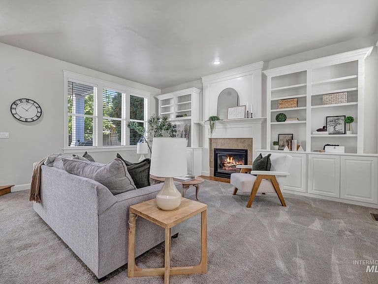 2574 Sunglow Cir photo 5
