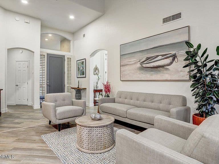11818 E Del Timbre Drive photo 3