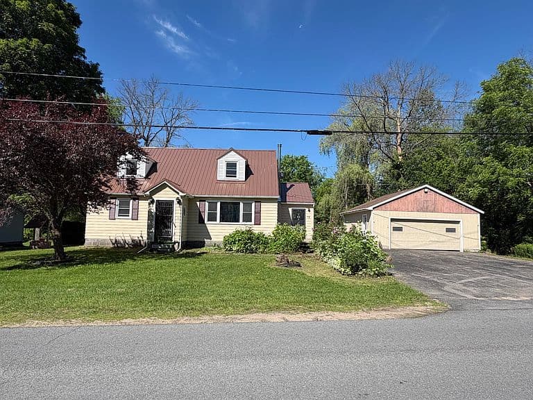 75 Haynes Rd photo 1