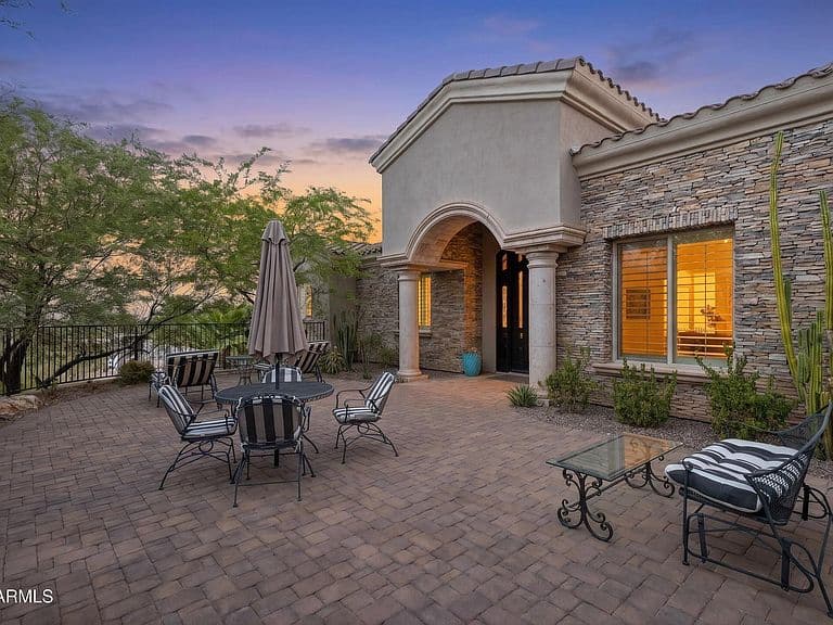 34157 N MIRAGE Court photo 4