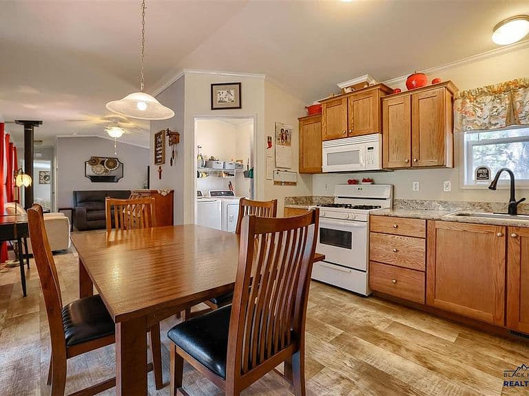 25555 Harriet Ward Rd photo 3
