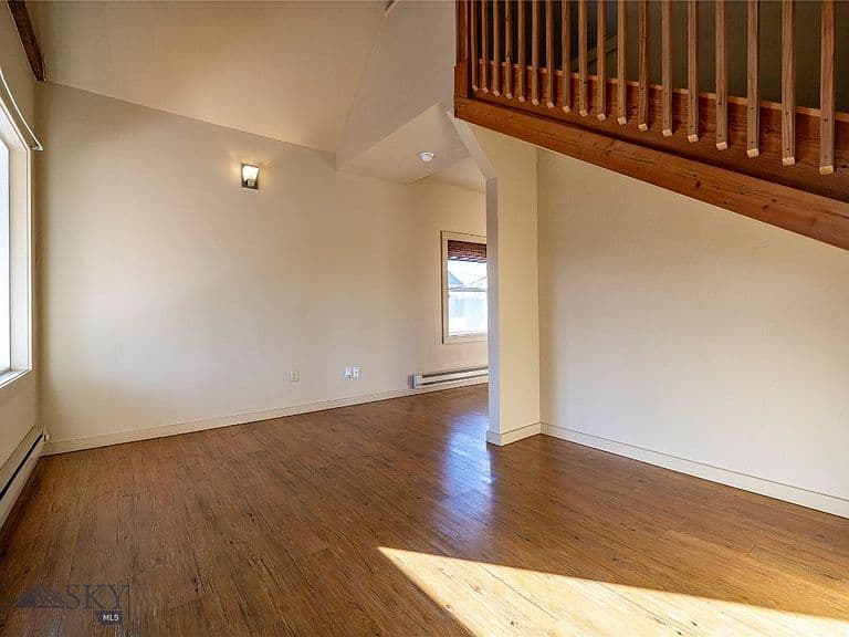 104 N K St photo 4