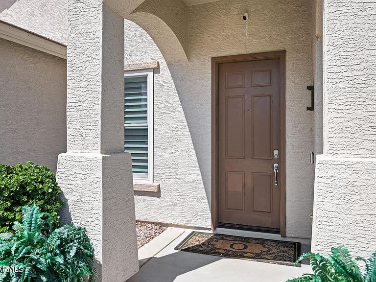 43542 W SANSOM Drive photo 2