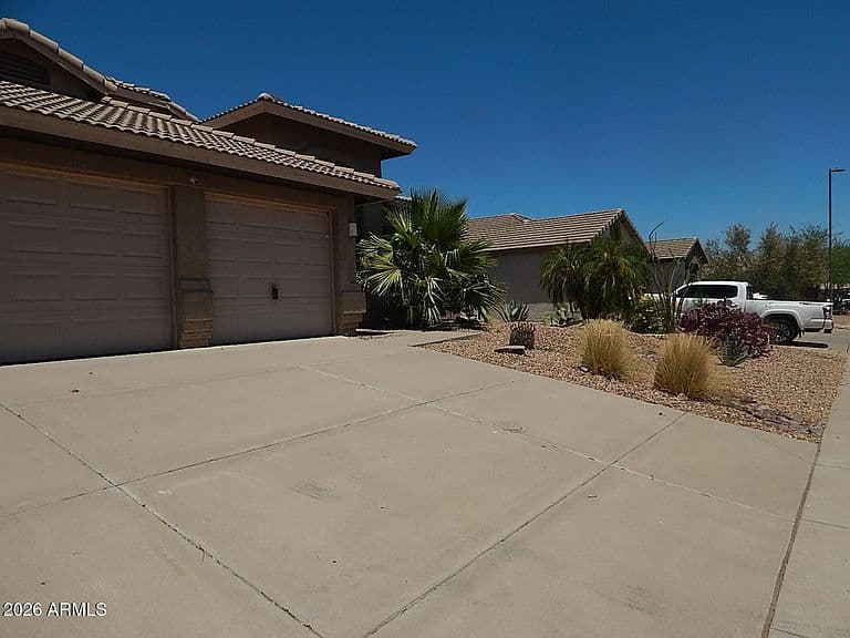 11424 S OBISPO Drive photo 3
