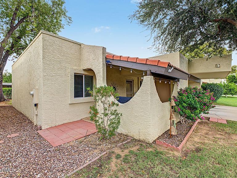 131 N HIGLEY Road #50 photo 3