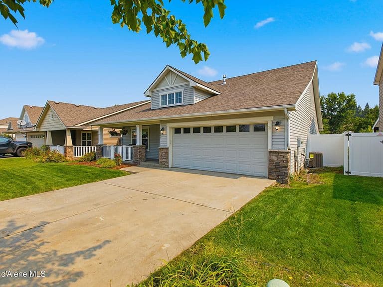 1441 W Tualatin Dr photo 3