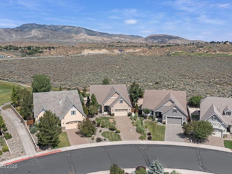 3312 Dog Leg Dr photo 2