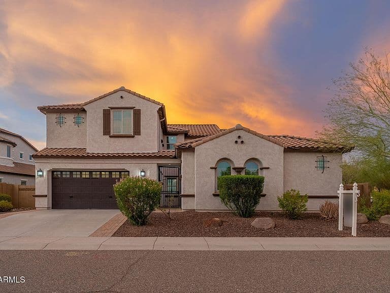 1528 W RED BIRD Road photo 1
