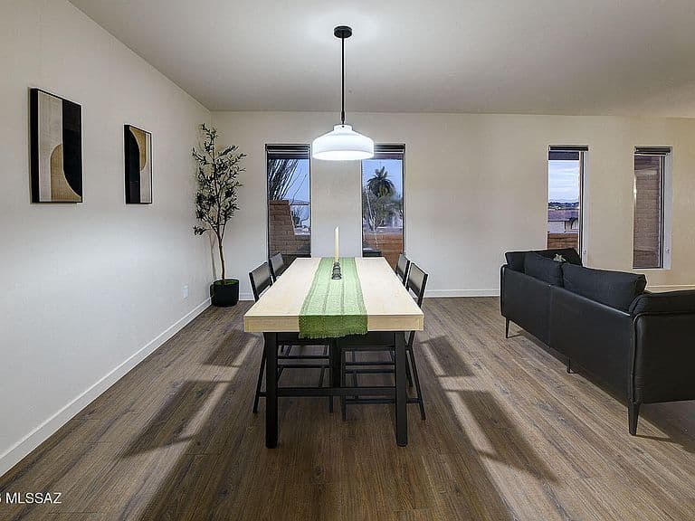 6555 E Calle De Amigos photo 4