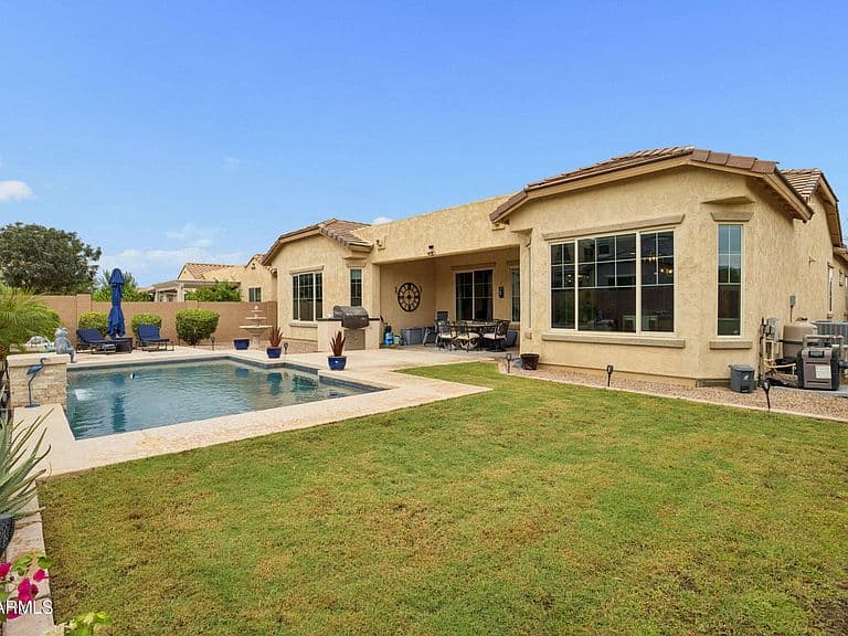 10945 E TUMBLEWEED Avenue photo 4