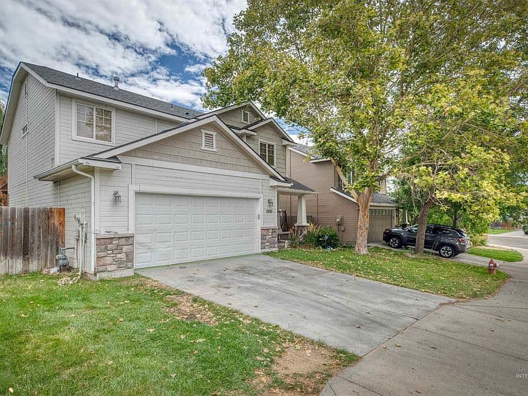 5950 S Harrington Way photo 3