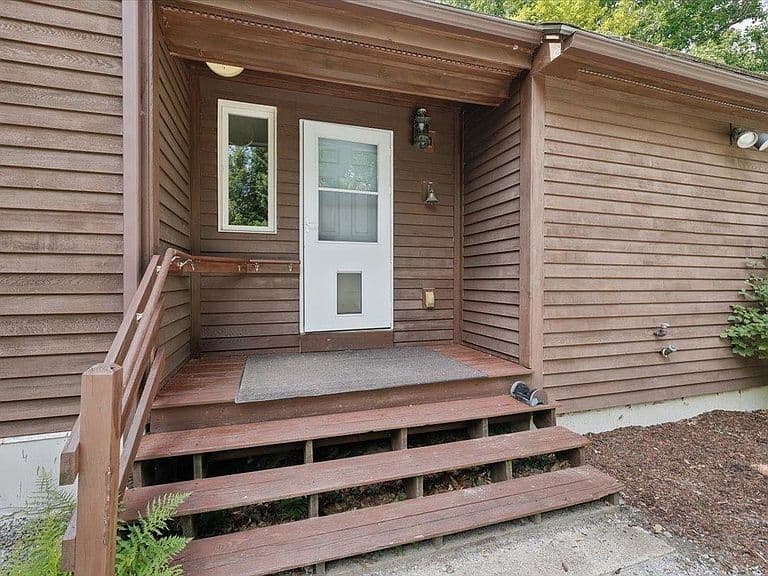 222 Bassett Mill Road photo 3