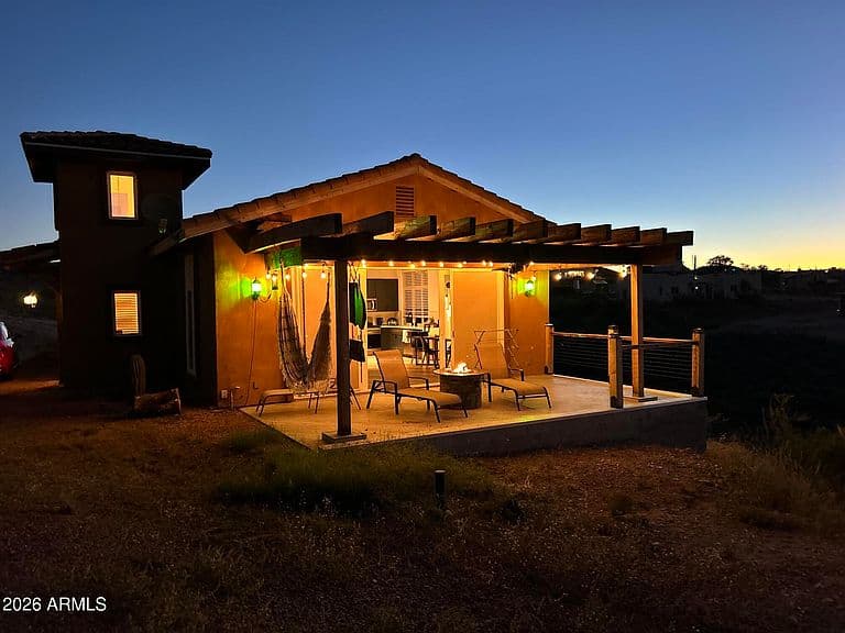 177 N NAVAJO Place photo 1