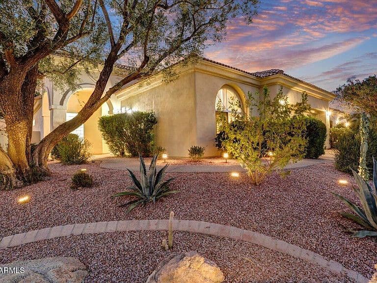 11818 E Del Timbre Drive photo 1
