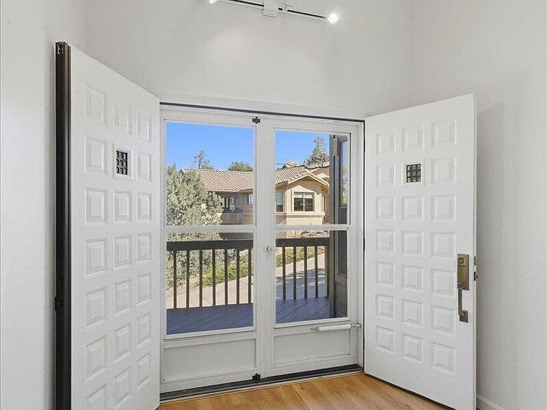 1922 Sunnyside photo 4