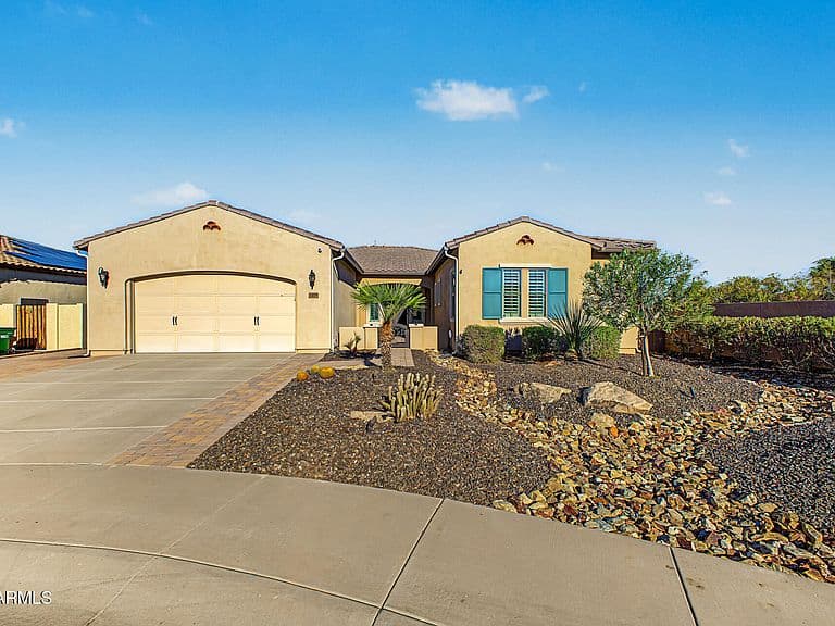 5405 N Valisa Court photo 1