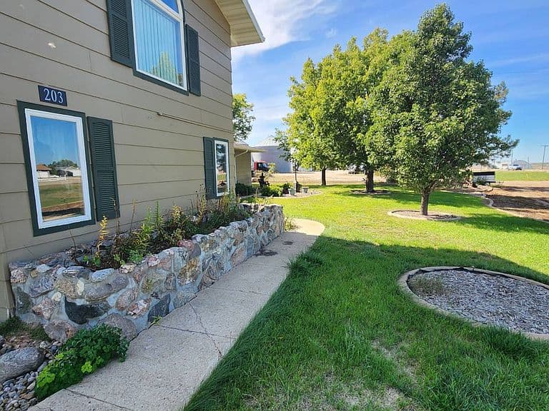 203 W Highway 16 photo 4