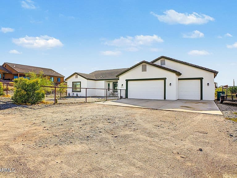 28344 N Blue Bird Road photo 1