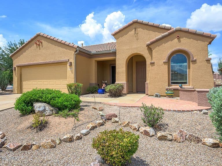 5815 S Henderson Canyon Dr photo 5