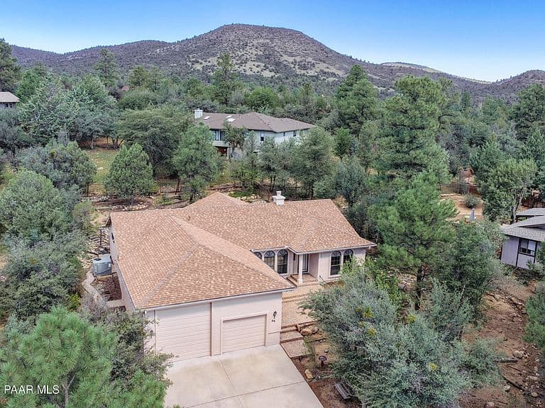 36 Wildwood Dr photo 1