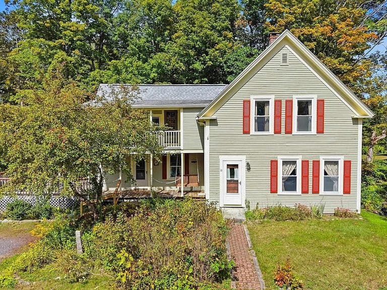 18 Granite Street photo 1