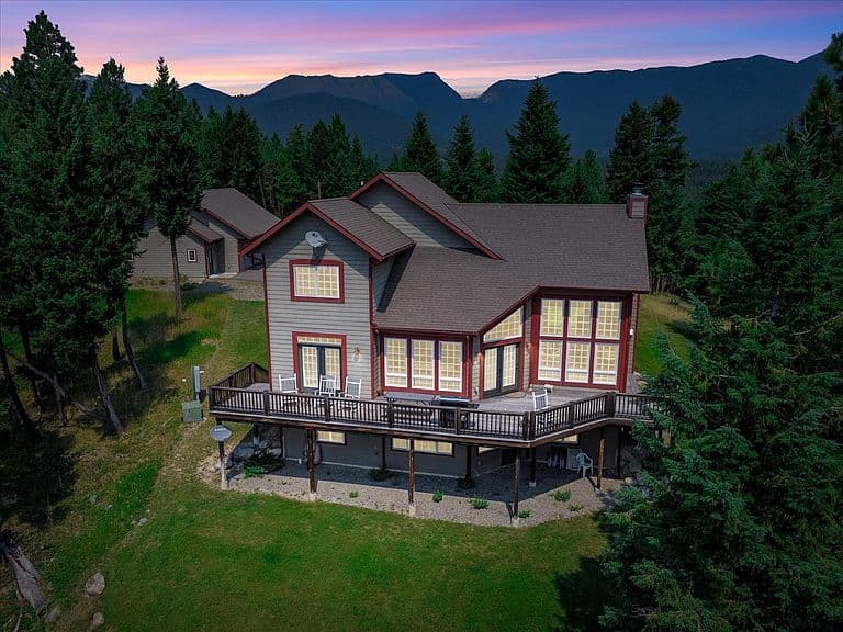 227 Stingray Dr photo 4
