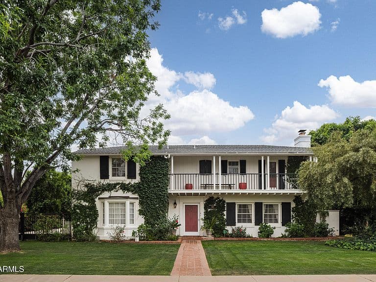 917 ENCANTO Drive SW photo 1